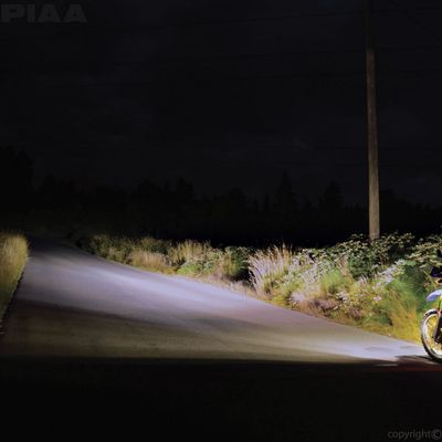 PIAA 70476 view 2
